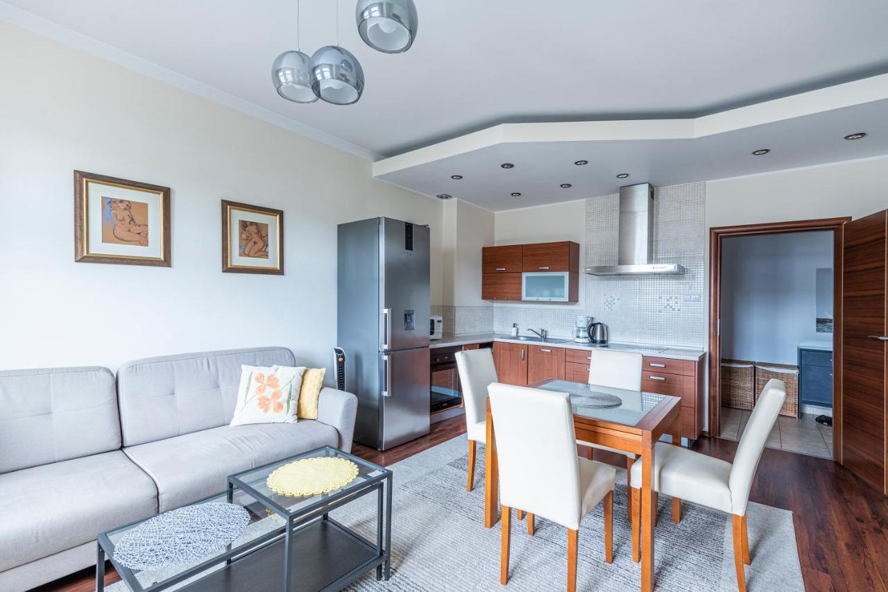 Lapwing Apartments Monte Cassino โซพอต ภายนอก รูปภาพ